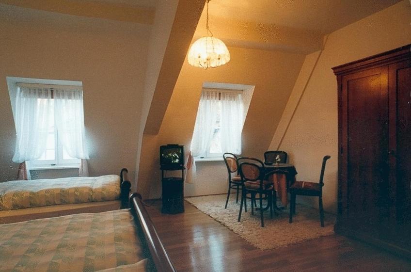 Hotel Zum Pfalzgrafen Heidelberg Kamer foto